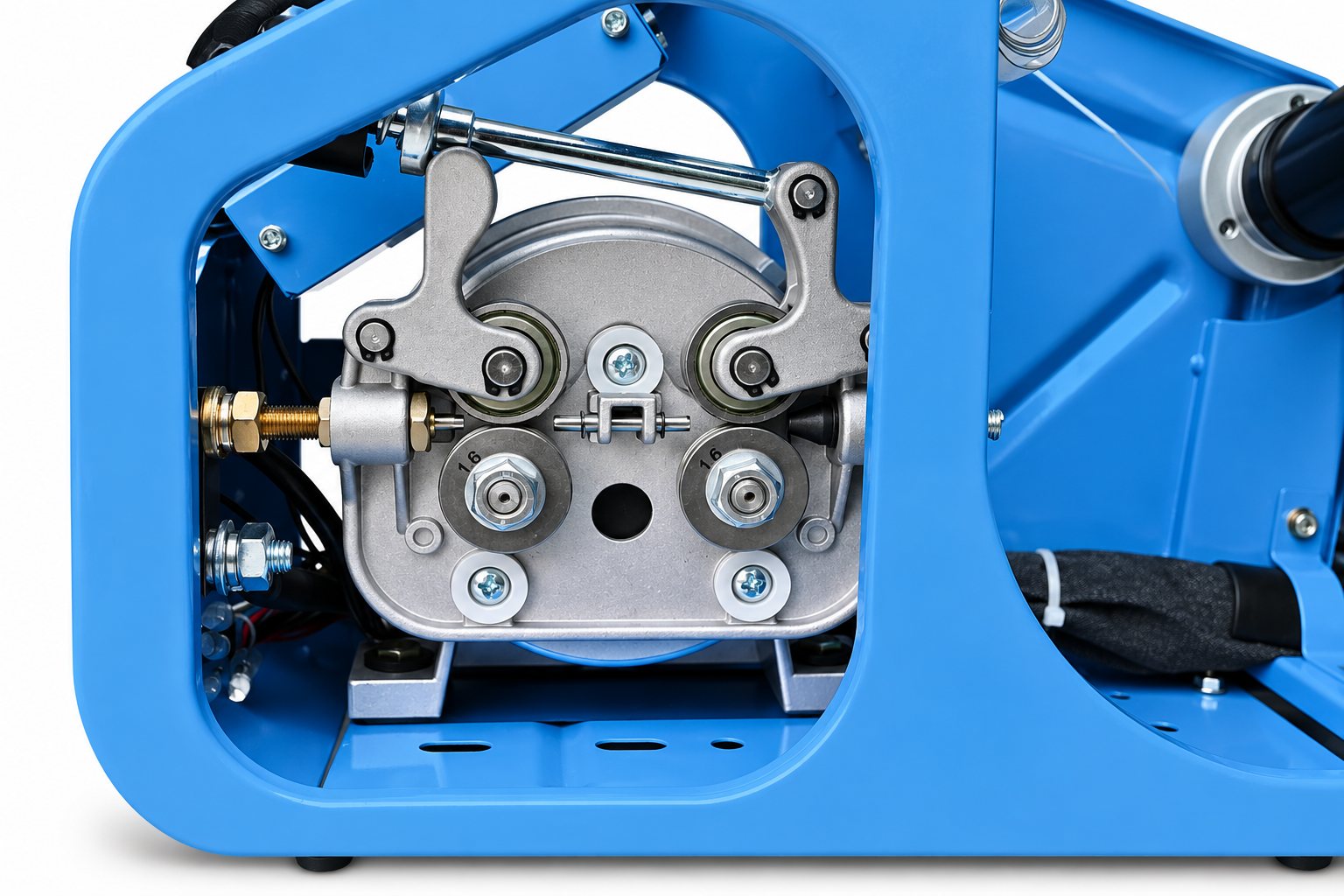 Four-roll wire drive inside the CWMIG400iJ wire feeder