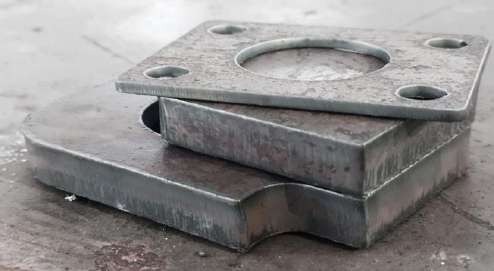 Plasma-cut flange sample from the DynaCut ProX