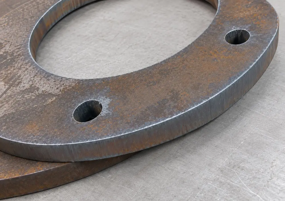 Flange ring with bolt holes cut by plasma